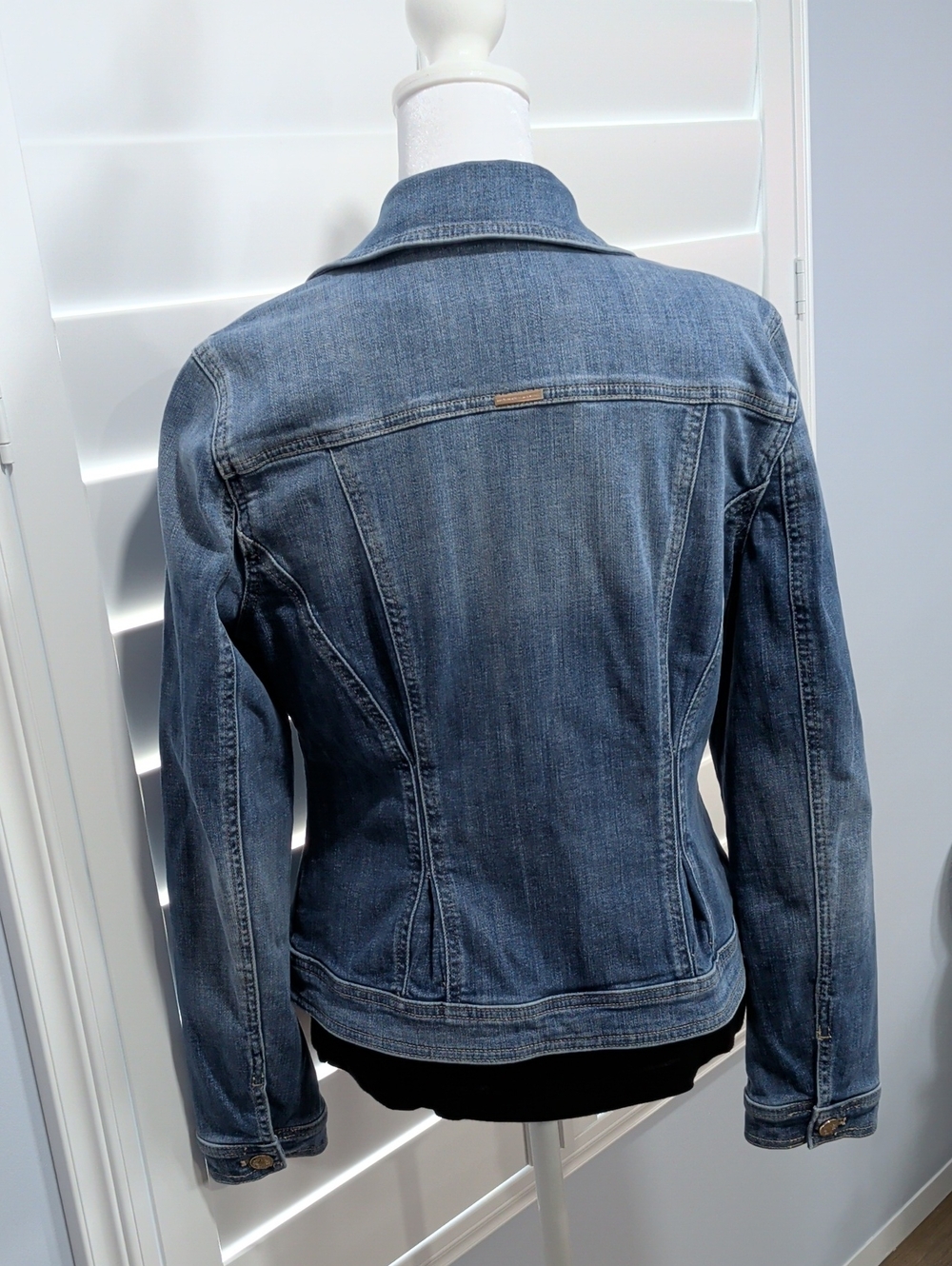 White House Black Market Classic Blue Denim Jacket with Lace-Up Sides - Picture 6 of 7